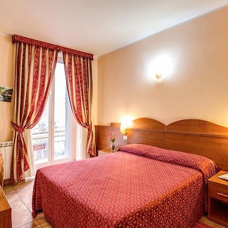 Bed and Breakfast Millyhouse Rom Exterior foto